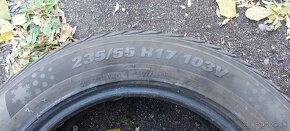 235/55 R17" Pneu - 6