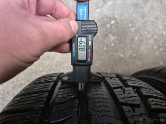 235/55 r17 zimné 4 ks NOKIAN dezén 8 -7,4 mm - 6