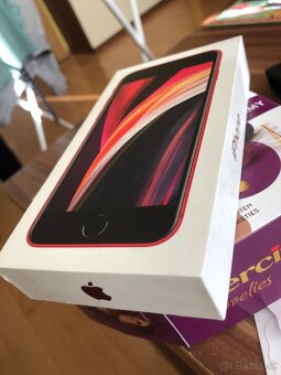 iPhone se 2020 red(128gb) - 6