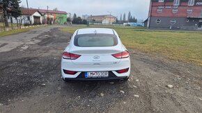 Hyundai i30 Fastback 1.4 T-GDi Style Zaruka - 6