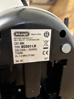 Pákový kávovar Delonghi ECO311.R - 6