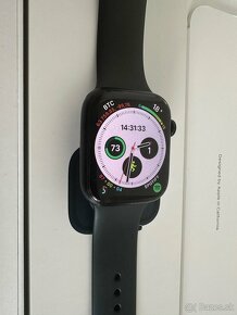 Apple Watch  8 45mm - 6