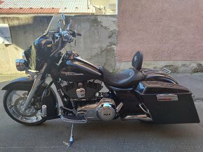 HARLEY DAVIDSON FLHX STREET GLIDE CUSTOM - 6