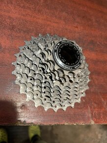 Predám cestné kazeti SHIMANO SRAM 11.R - 6