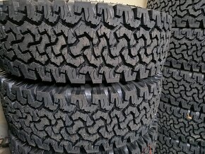 245/70 R16 goodrich All terain - 6