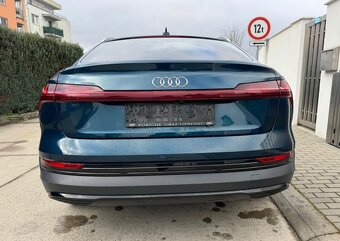 Audi E-tron 50 quattro S line - 6