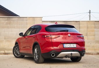 Alfa Romeo Stelvio - 6