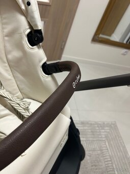 Cybex Eos Lux 2v1 - 6