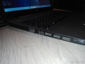 HP 255 G5. 4-Jadro. 15,6 FHD. SSD 256GB. 8 GB. - 6