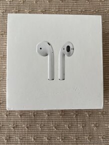 AirPods 2, model A2032 - 6