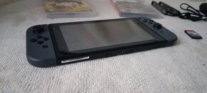 Nintendo switch s hrami - 6