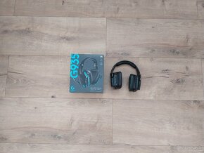 Herné slúchadlá Logitech G935 Wireless 7.1 Llightsync - 6