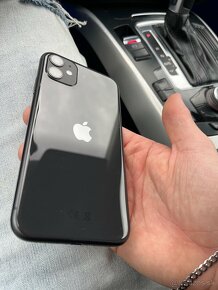 iPhone 11 Black |64GB| - 6