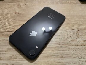 Iphone XR 64gb plnefunkcny ma len bezne znamky pouzivania al - 6