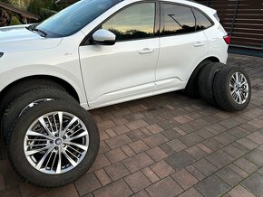 Ford Kuga - 6