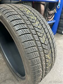 Pirelli scorpion 315/35/22-275/40/22 - 6