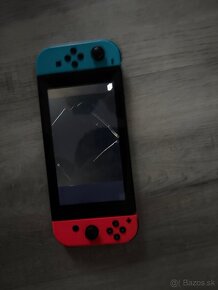 Nintendo Switch + NFS hra - 6