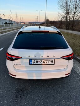 Škoda Superb 3 2.0 TDI DSG Facelift Virtual Koža - 6