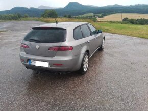 Alfa Romeo 159 sportwagon 2,4 JTD - 6