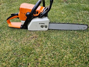 Stihl MS250 - 6