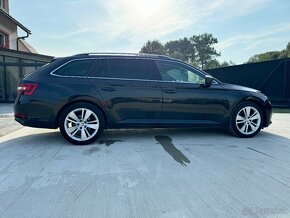 Škoda Superb Combi 2.0 TDI DSG - 6