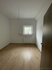 NA PREDAJ - 3 izbový apartmán - 76,16 m2 + terasa + parking - 6