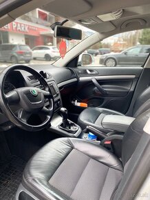 Octavia 2.0 TDI CR DPF Elegance - 6