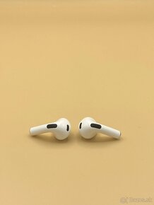 Apple AirPods 3 s Lightning púzdrom - skvelý stav - 6