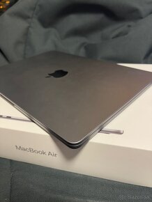 MacBook Air 13” M2 - 63 cyklov iba - 6