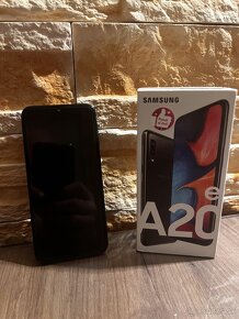 Samsung Galaxy A20e - 6