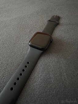 Nové apple watch SE2 40mm - 6