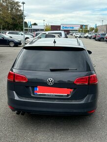 VW Golf Variant 2.0 tdi 110kw 02/2017 - 6