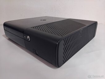 Microsoft Xbox 360 E 250GB + Kinect + Ovládač + 10 hier - 6