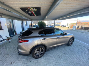 Predám Alfa Romeo Stelvio 2,0 Turbo 280k Q4 - 6