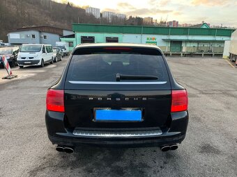 Porsche Cayenne S  4.5 V8 benzin 250kW - 6