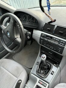 BMW E46 316i na náhradné diely v celku - 6