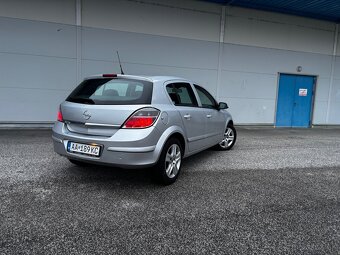 Opel Astra 1.6 85kw 2009‼️NOVÁ STK/EK‼️ - 6