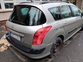 Odpredaj hnuteľného majetku štátu: Peugeot 308 BREAK/SW - 6