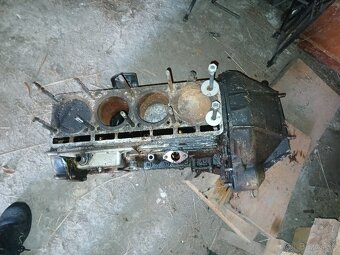 Motor uaz 2.4 - 6