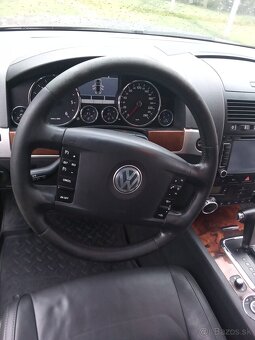 Volkswagen Touareg - 6