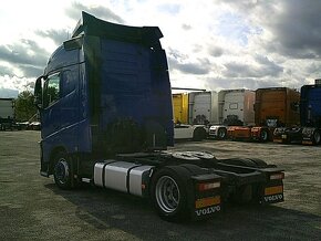 VOLVO FH 13 460 GLOBETROTTER L.D. IPARKCOOL 2015 - 6