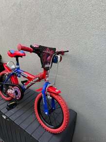 Predáme dva detské bicykle Spiderman veľkosti 14 a 16 - 6