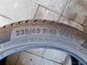 Continentall 235/45 R18 - 6