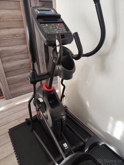 Eliptical Schwinn 570E - 6