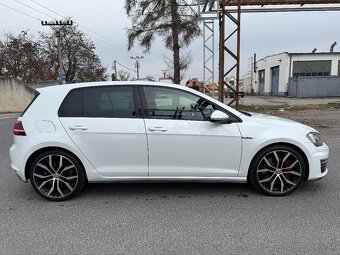 Volkswagen Golf 7 2.0 TSI GTI Performance 169kW Manuál - 6