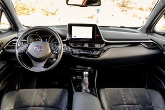 Toyota C-HR 2,0 GR Sport Hybrid (odp.DPH, záruka, 1.majiteľ) - 6