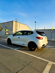 Renault Clio 1.6 R.S.Trophy 220 EDC - 6