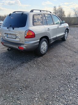 Predám Hyundai Santa Fe r.v.2003 4x4 2,0crdi 92kw - 6