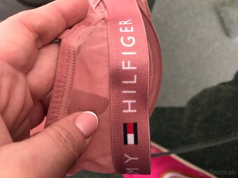 TOMMY HILFIGER originál podpsenka 75C - 6