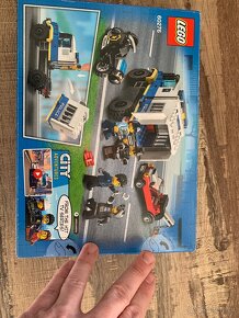 Predám nerozbalené Lego City 60276 Transportér pre väzňov - 6